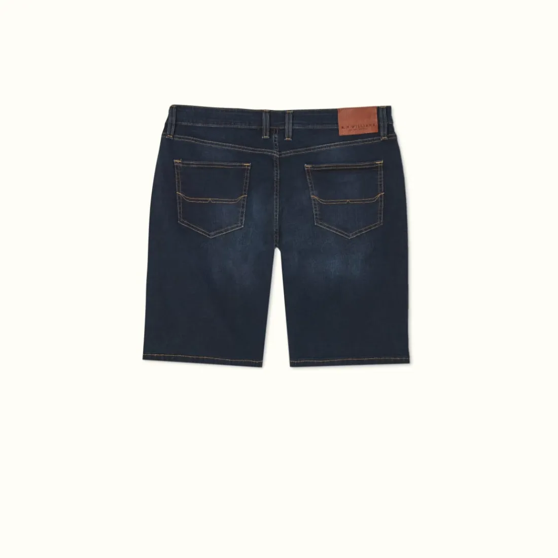 Men R.M. Williams Nicholson Short