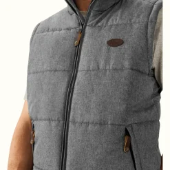 Men R.M. Williams Patterson Creek Vest