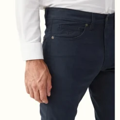 Men R.M. Williams Victor Jean